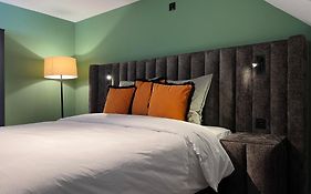 Garden Street Lommel 33B
